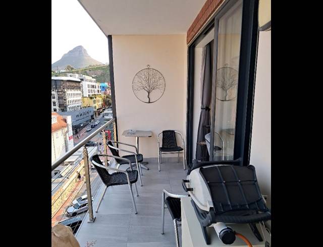 2 BEDROOM PROPERTY TO RENT IN GREEN POINT
